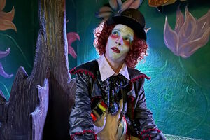 Фотография квеста Алиса в Стране чудес от компании Red Door (Фото 1)